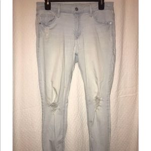 Old Navy Super Skinny Rockstar Ripped Jeans